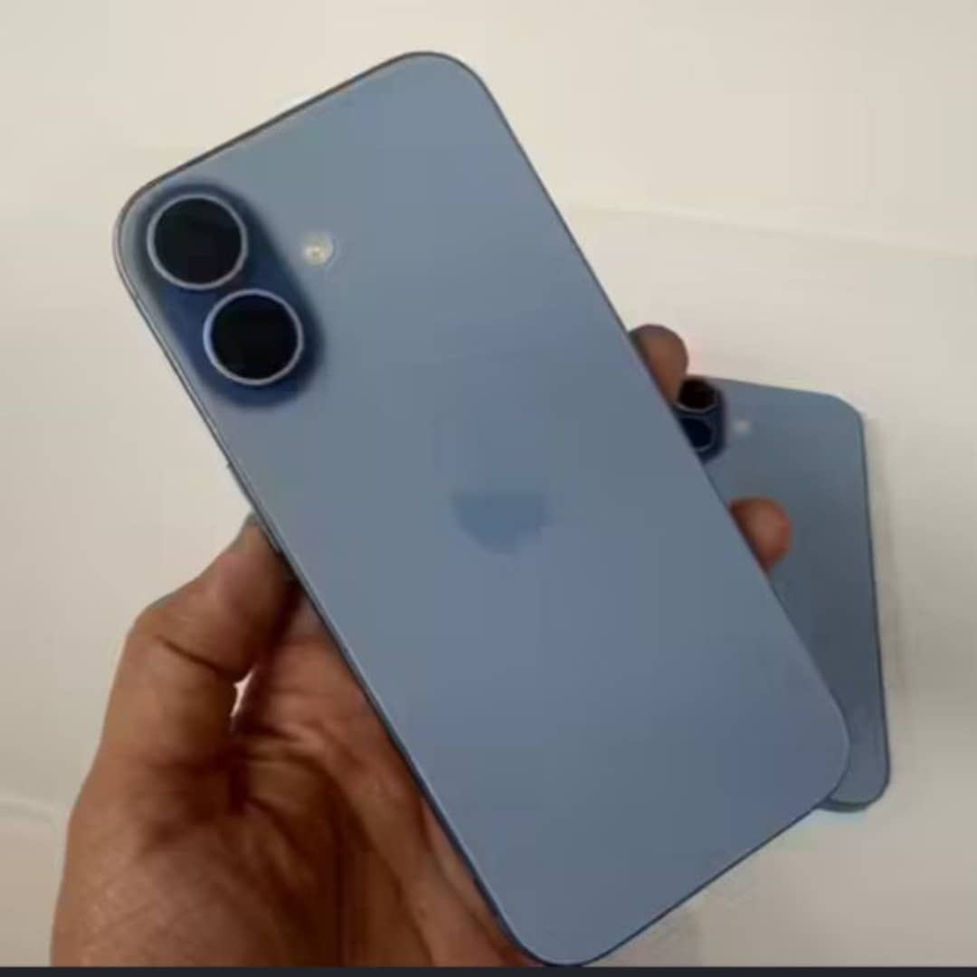 iPhone 17